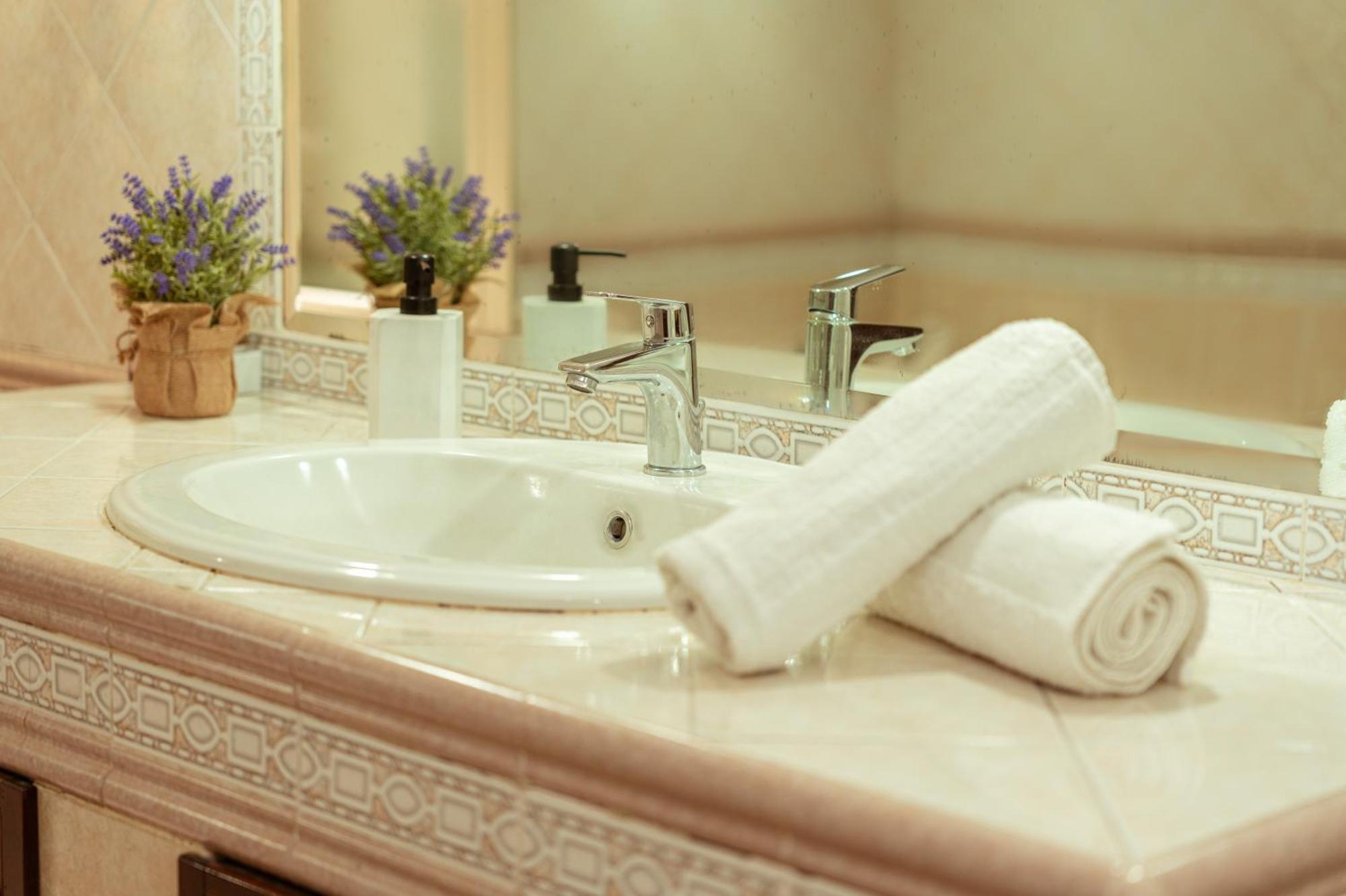 Monserrato House Villa Katanya Dış mekan fotoğraf